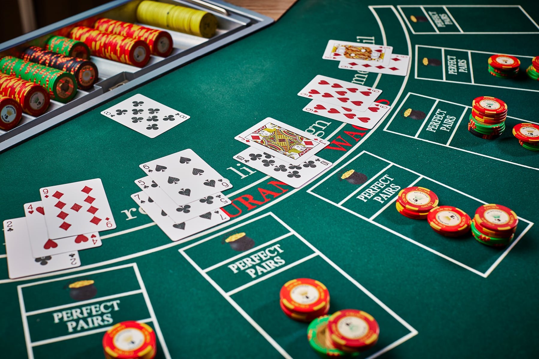 Chơi Blackjack với tâm thái chơi là thắng, rinh tiền khủng