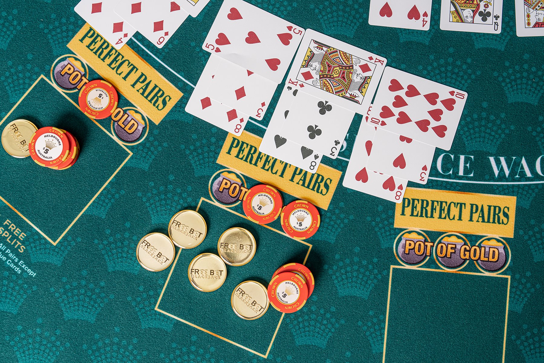 Chơi Blackjack với tâm thái chơi là thắng, rinh tiền khủng